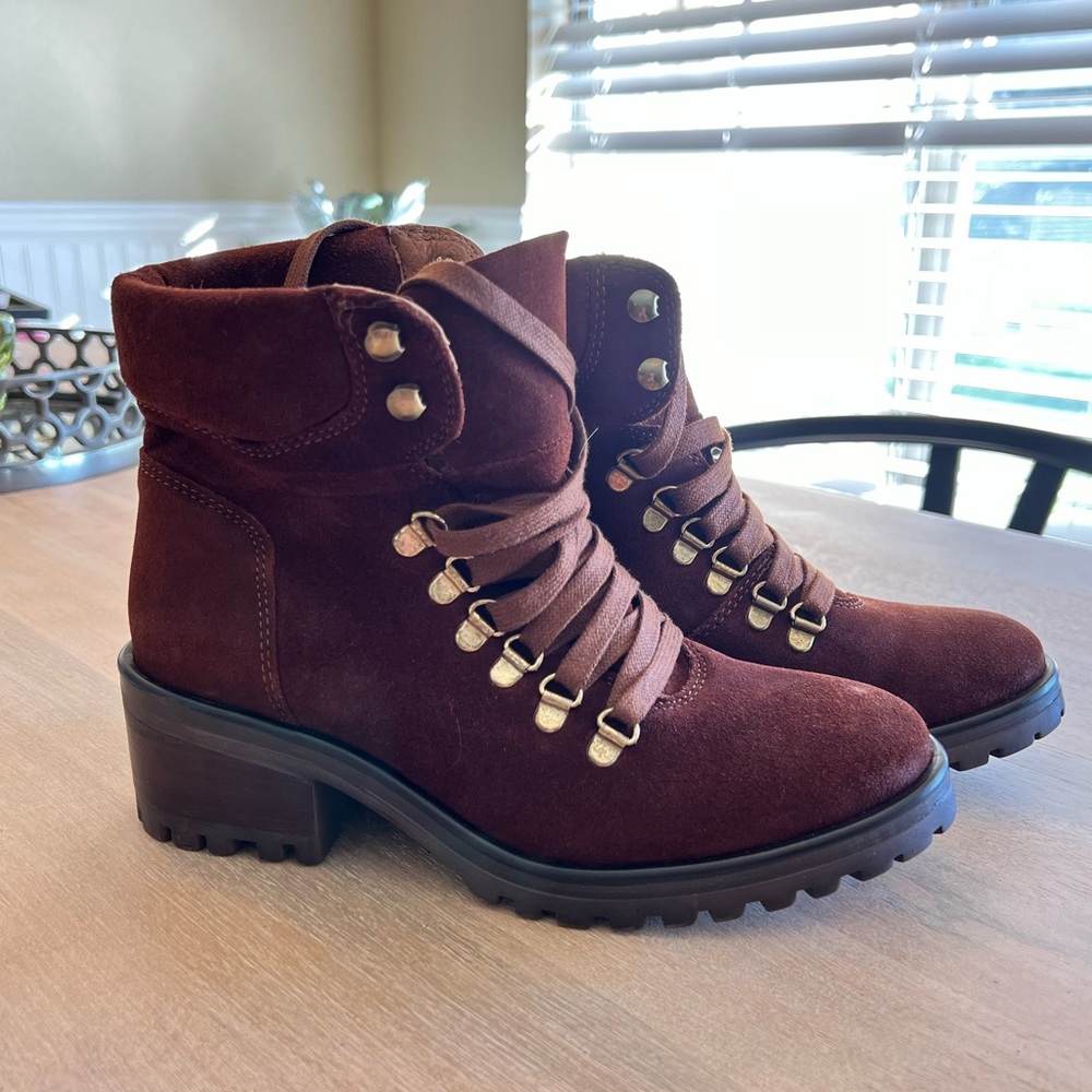 Steven by Steve Madden leather Hiking boot size 8.5